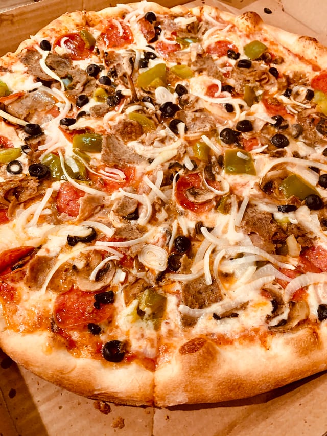 Supreme Pizza.